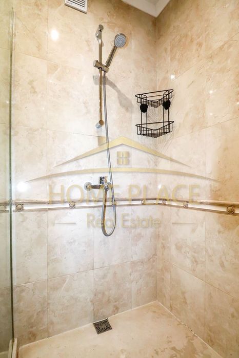 Дава се под наем Двустаен апартамент в Варна, Център - 82 кв.м за 1224 € - Снимка #12