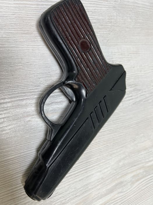 Plastik pistalet makarov maketi