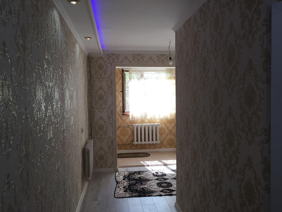 Продам 2х 8мкр за Ладушки