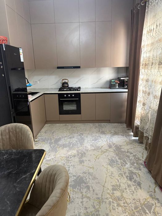 Продаётся коттедж всё обсалтно остаетса