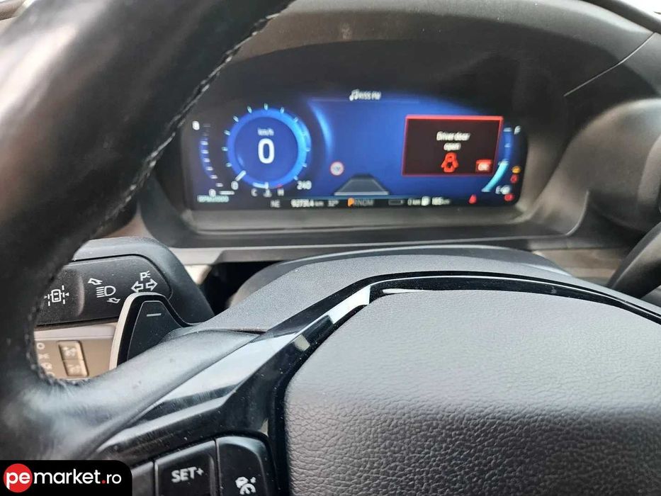 Ford Explorer 3.0 PHEV Platinum 4×4 – 457 CP – 7 locuri – 2021