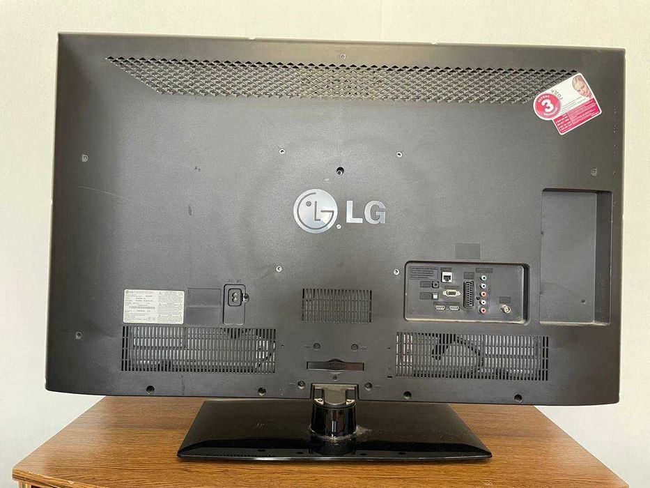 Продам телевизор в рабочем состоянии. Б/У