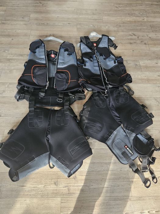 2 x Xbody 2023 Actiwave + Baterie Xbody Actiwear