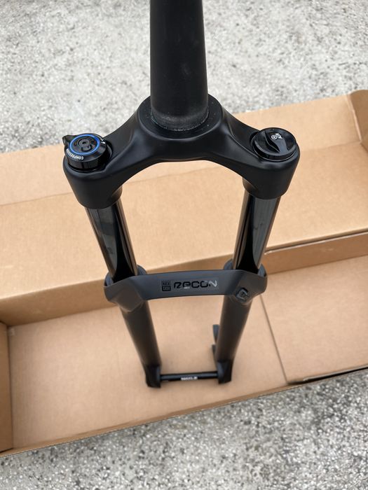 Вилка RockShox Recon Silver RL Solo Air 29” 150mm 15x110mm Boost