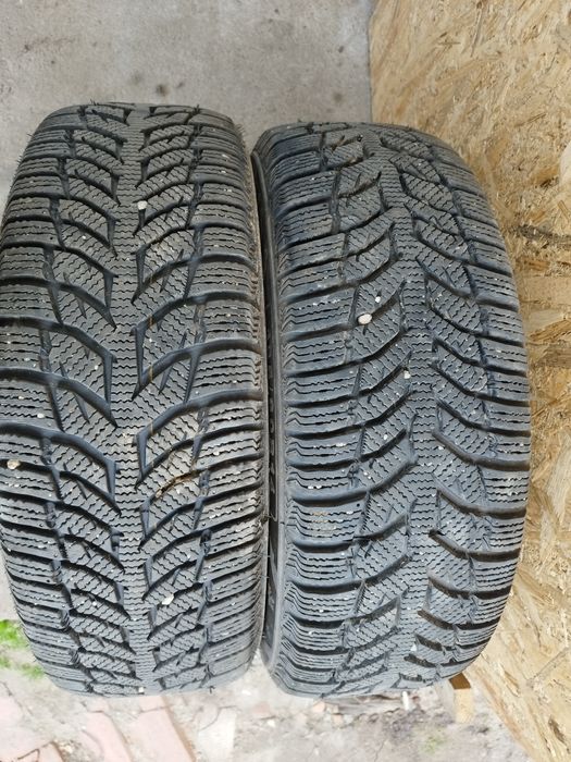 Vând roti mixte roțile se află la Predesti Jud Dolj pt contact la Nr