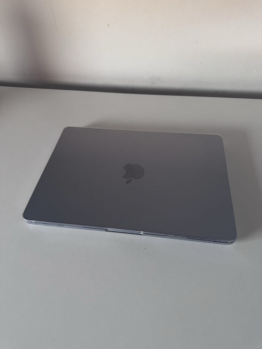 Macbook M4 Air 13.6 512/16гб