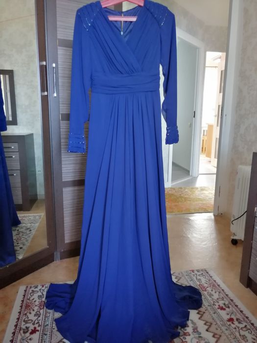 Женское длинное платье в пол