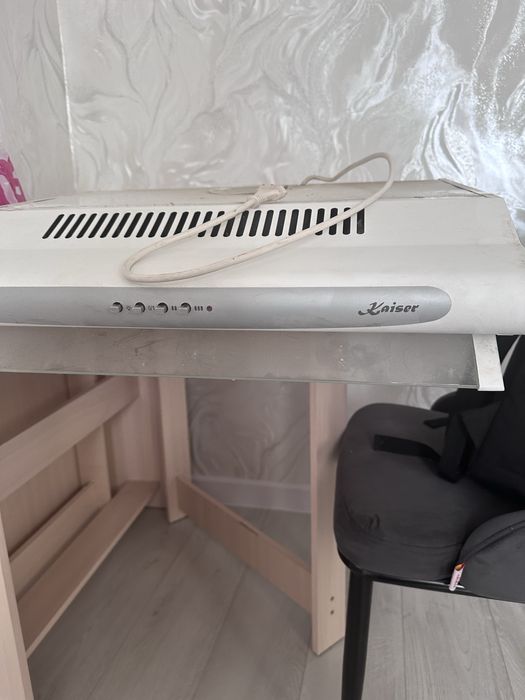 Продам вытяжку. Продам