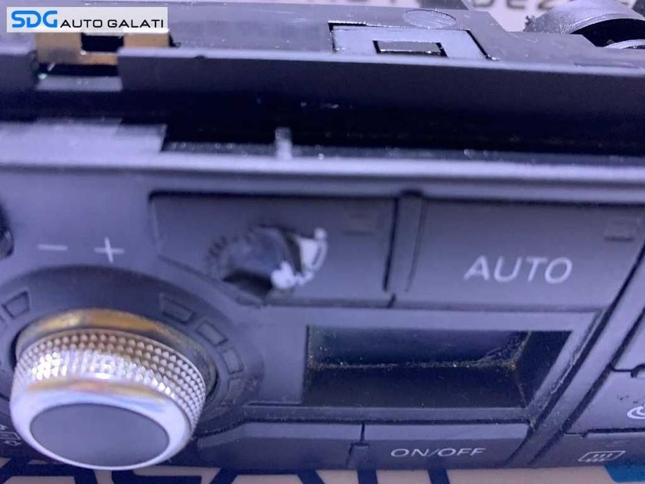 Panou Comanda AC Clima Climatronic cu Scaune Incalzire Audi A8 D3 2002 - 2009 Cod 4E0820043A 4E0820043D