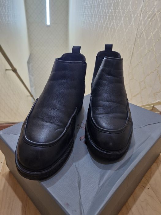 Продам зимние ботинки