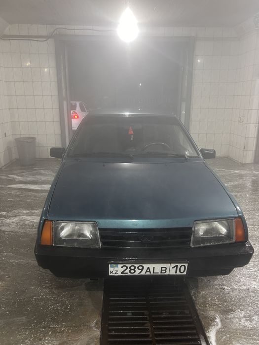 Продам ваз 21099