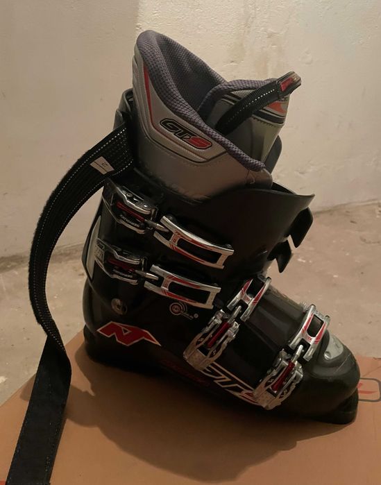 Clăpari pentru bărbați Nordica GTS 80 marime 29-29.5 (45)