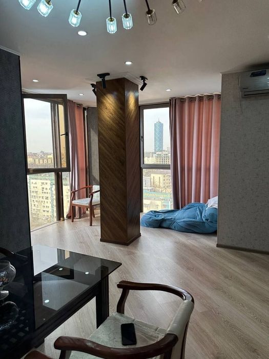 Продам квартира 3х комнат 90м2 ор: Аэропорт мебель+техника! США