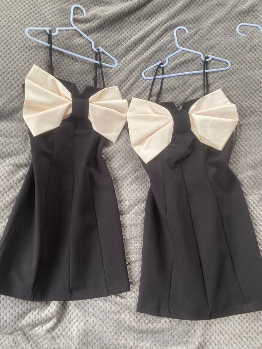 Модерни рокли с панделка