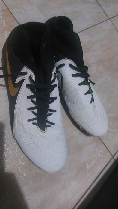 Бутонки Nike Adidas номер 42 43 44