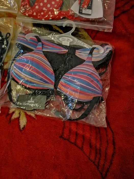 Costume de baie dama diferite masuri si modele - Noi cu etichete