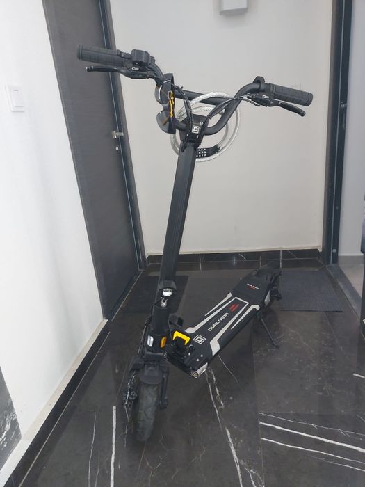 Vând trotineta 1000w