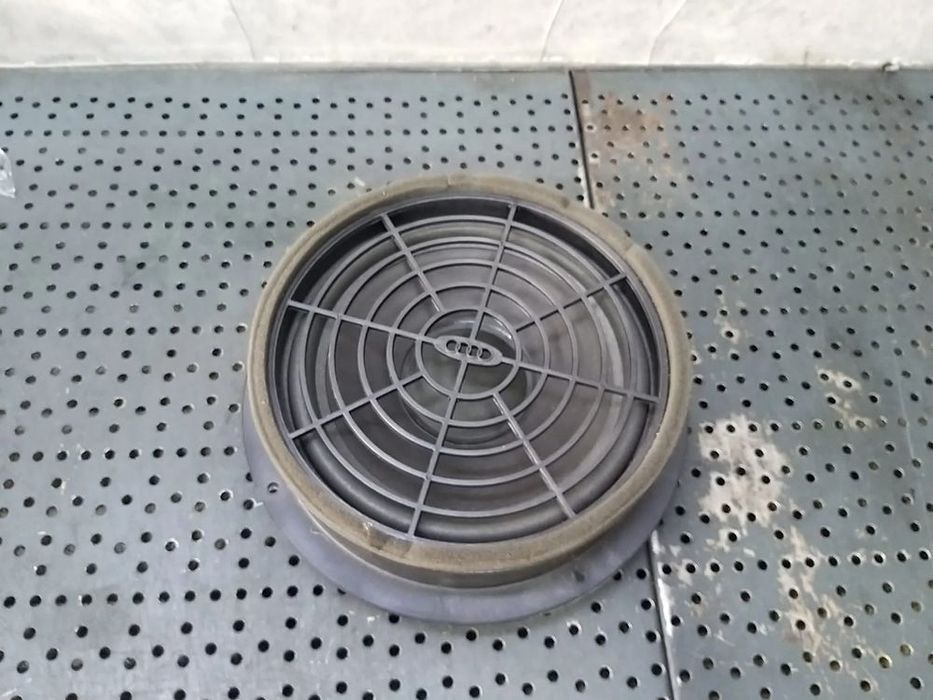 Boxa audio dreapta fata audi q5 8r 8r0035415