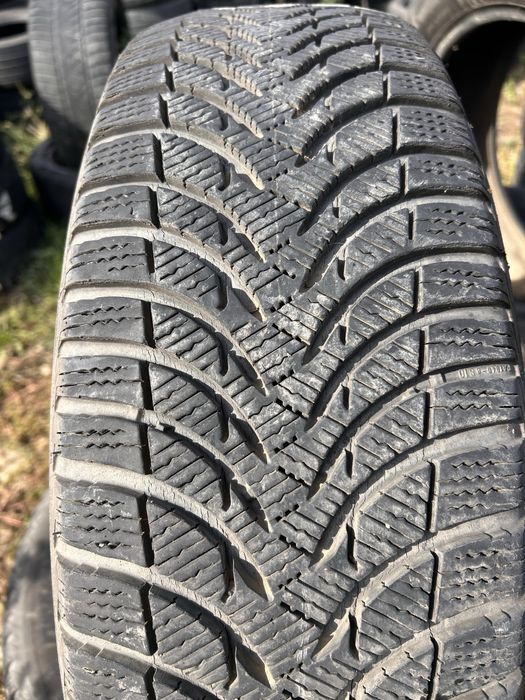 4 зимни гуми michelin 215 60 17 8mm
