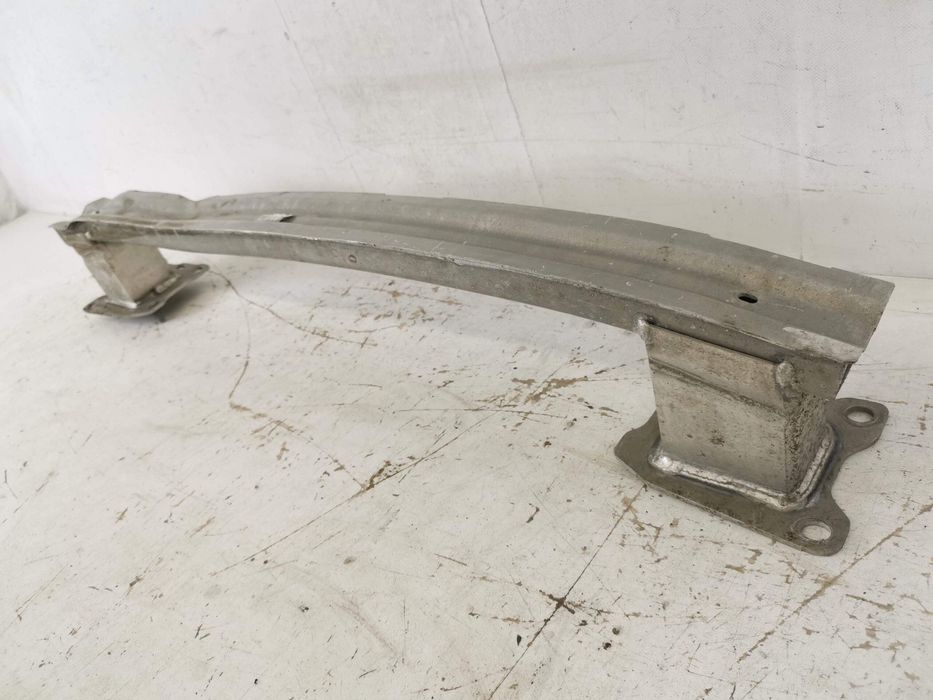 Арматура Задна Броня Ауди А4 Б9 / Audi A4 B9 [ - ] Оригинална В Добро