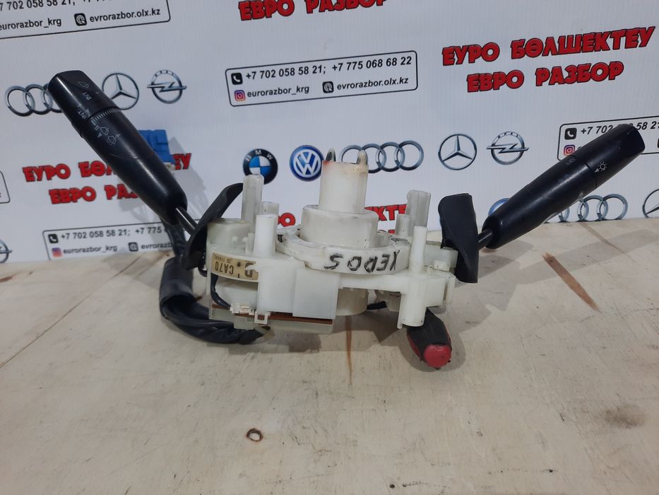 Подрулевой переключатель Мазда