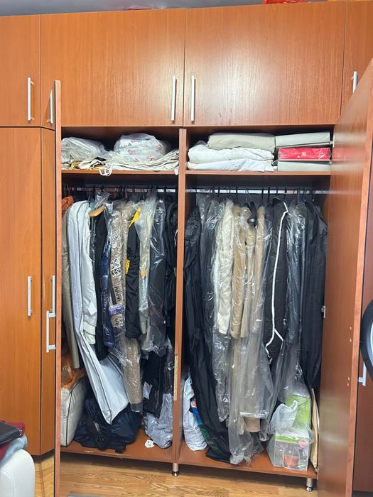 Шкаф распашонка комнатный