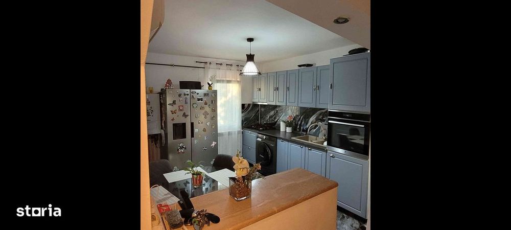 Apartament 2 camere, decomandat, balcon, Bacău, ALEEA Metalurgiei