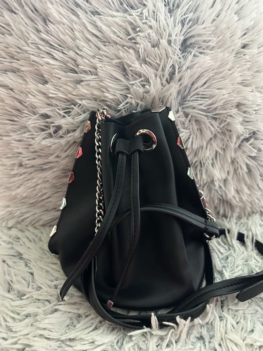 Стилни чанти Zara, Parfois , stradivarius ,bershka