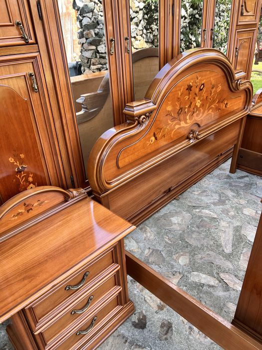 Dormitor stil Baroc din lemn cu intarsii florale !