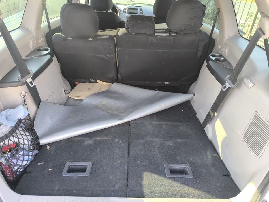 Mitsubishi Grandis 2.0 DID 136к.с. НА ЧАСТИ