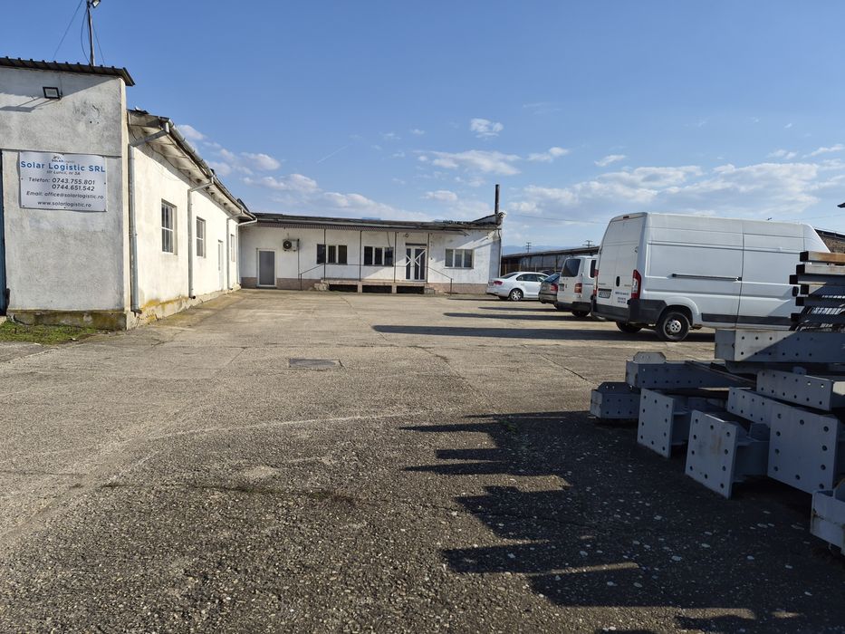 Vand ( cesionez actiuni ) firma distributie panouri solare