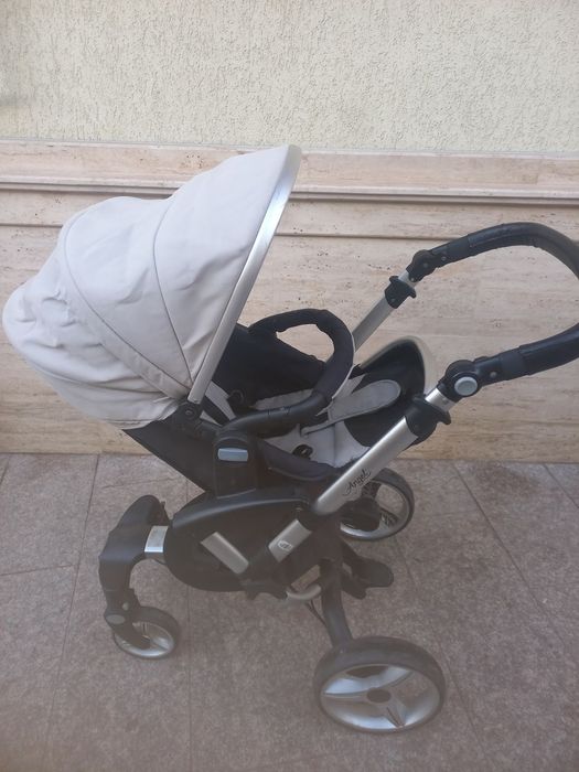 Бебешка  количка