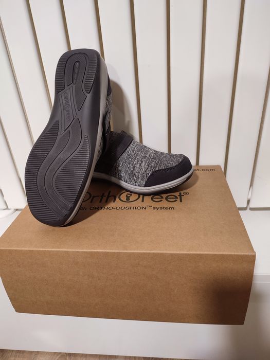 Adidași/pantofi sport