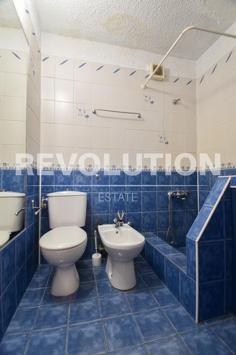 Дава се под наем Тристаен апартамент в София, Зона Б-5 - 76 кв.м за 620 € - Снимка #4