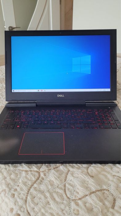 Геймърски лаптоп i5 / GTX 1050 / 16GB RAM