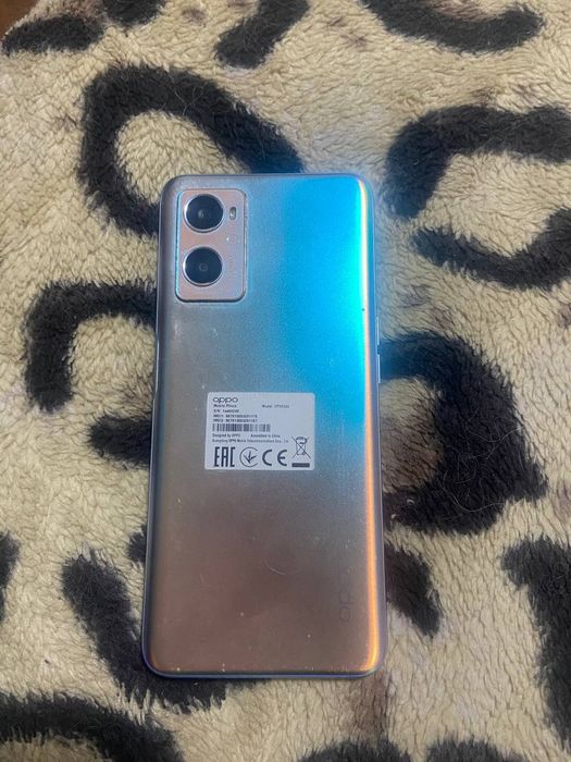 Продаю телефон Oppo A96