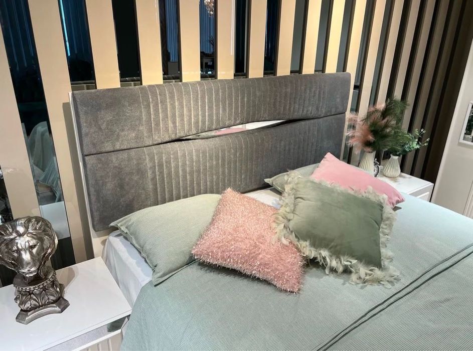 Продам спальный гарнитур