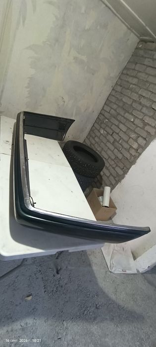 Продам бампер w124