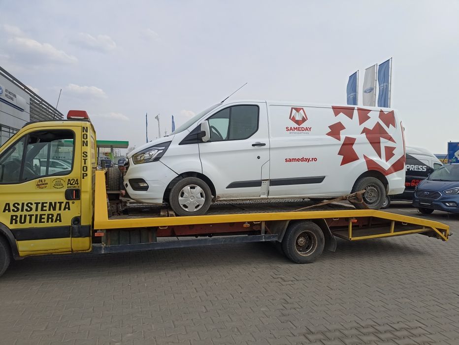 Tractari auto Vaslui, transport utilaje,servicii Macara platforma auto