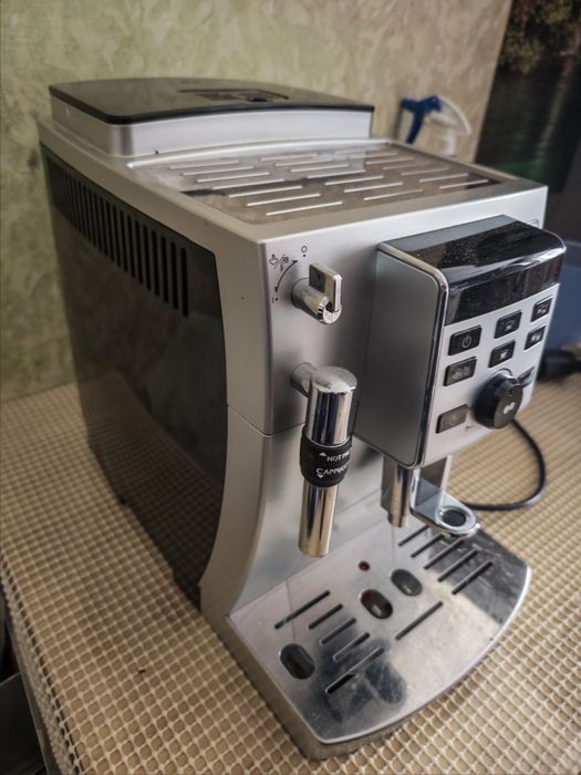 Delonghi ECAM 25.120.SB magnifica S