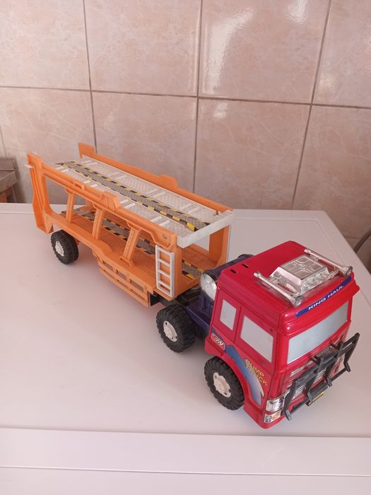 Продам  игрушку автовоз двухэтажный