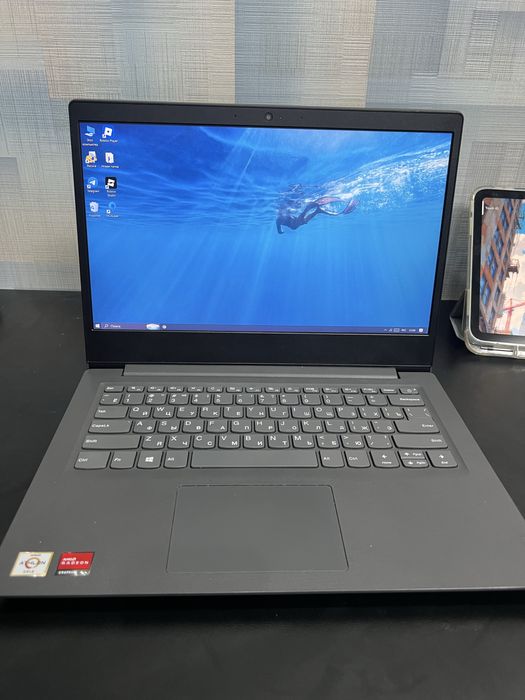 Продам Ноутбук Lenovo V-14 ADA