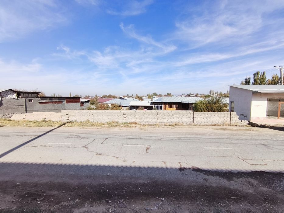 Срочно Продаётся участок (ер) 10 сотих 5км от нового Ташкента,