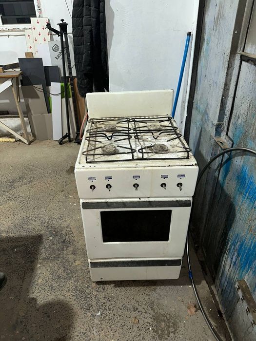 Газовая плита 600.000