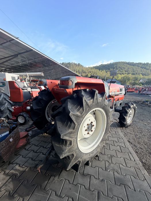 Tractor japonez  Kubota GL 32 4x4