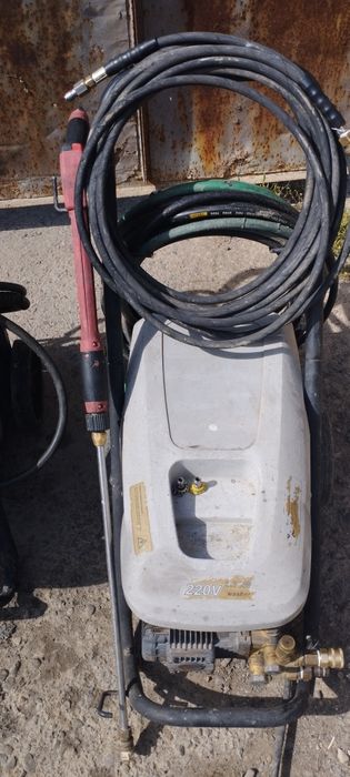 Карчер Каршер аренда самые Мощные на 220вт 380вт