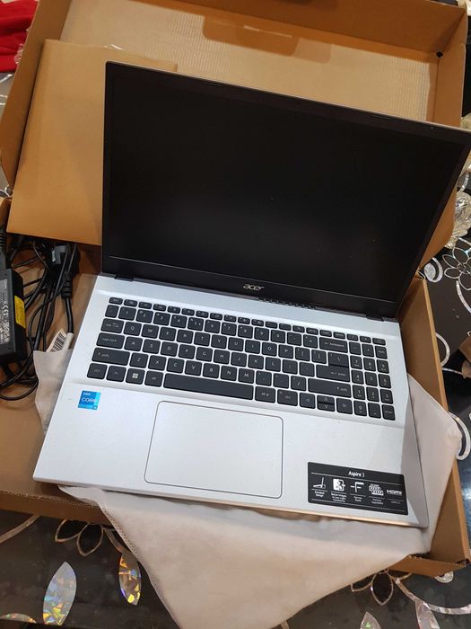 Laptop ACER Aspire 3