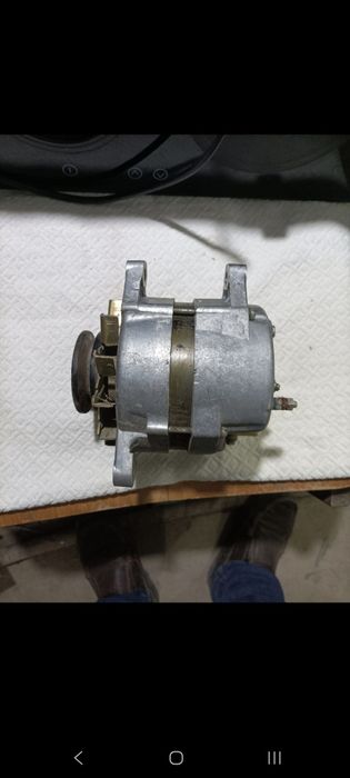 Продам генератор лада новый