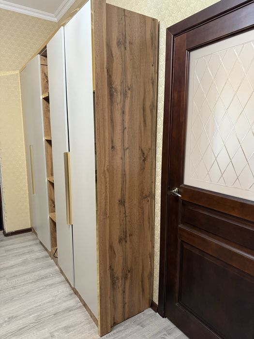 Шкаф универсальный прихожка спальня