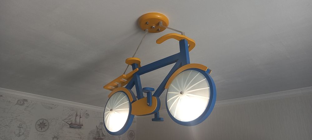 Светильник в виде велосипеда